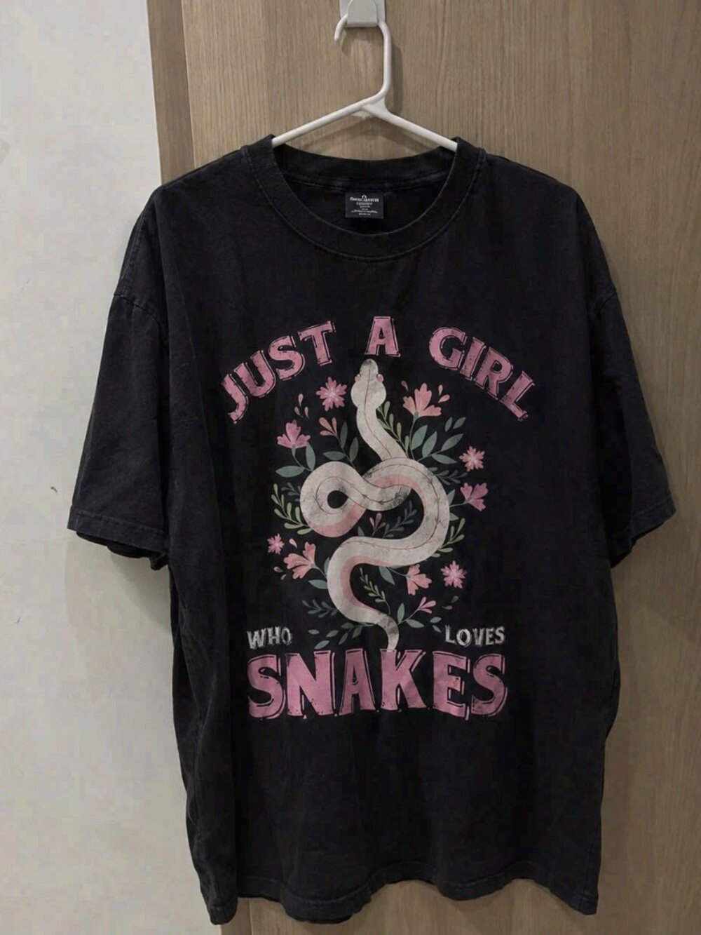 "Just A Girl Who Loves Snakes" Floral Snake Graphic Tee Black